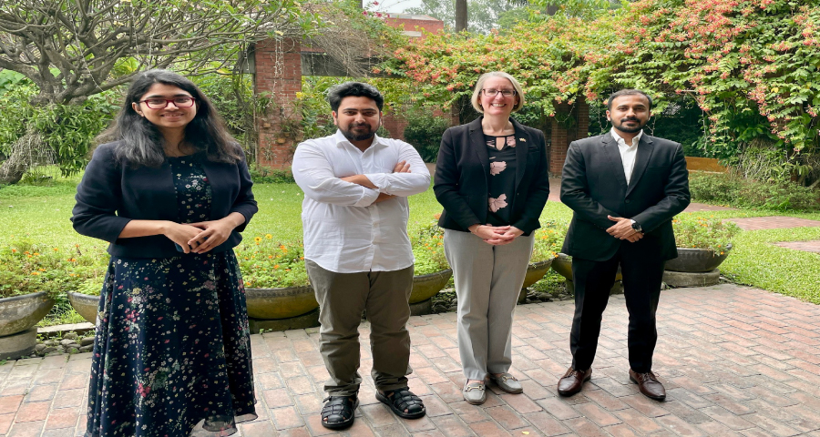 প্রশাসন অনেক জায়গায় বিএনপির পক্ষে কাজ করছে, এ অবস্থায় নির্বাচন সম্ভব নয়: নাহিদ ইসলাম