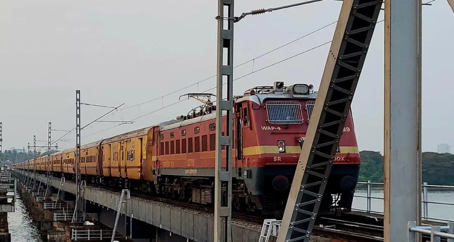 বাংলাদেশের ওপর দিয়ে সেভেন সিস্টার্সে যাওয়ার রেল প্রকল্প স্থগিত ভারতের