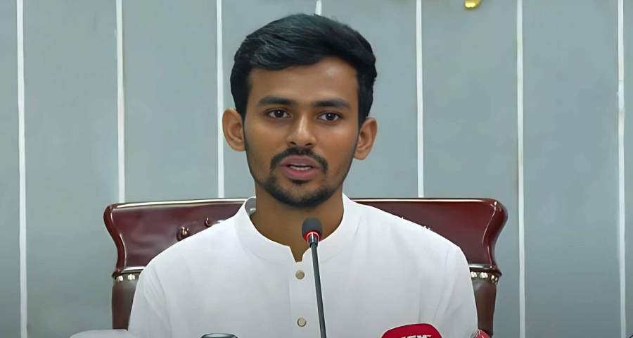 ফের সাকিবের কড়া সমালোচনা করলেন উপদেষ্টা আসিফ