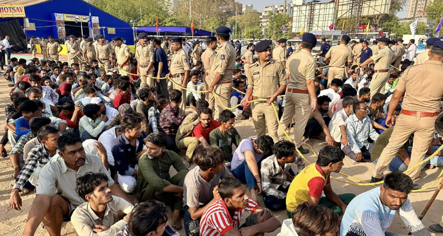 গুজরাটে ১ হাজারের বেশি বাংলাদেশি গ্রেপ্তার