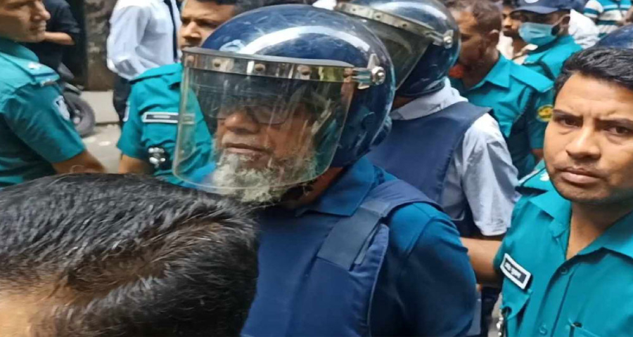 সাবেক স্বরাষ্ট্র সচিব জাহাঙ্গীর আলম রিমান্ডে