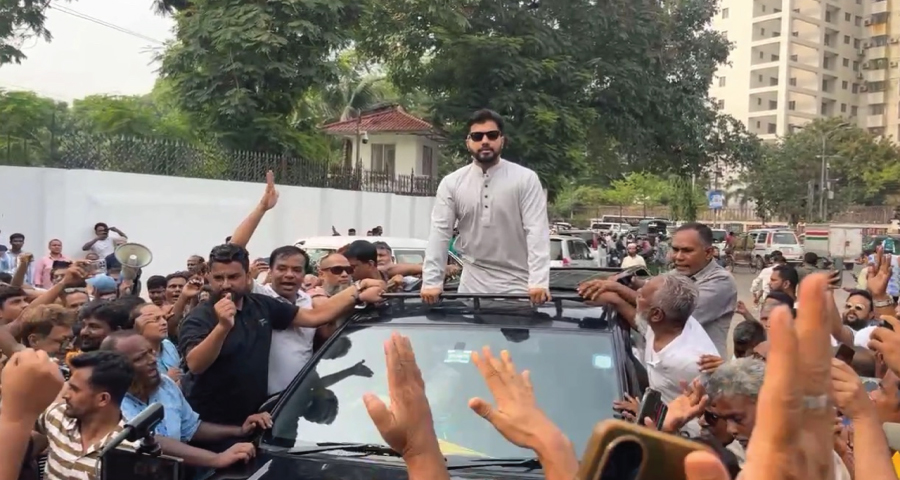 আলটিমেটাম দিয়ে আন্দোলন স্থগিতের ঘোষণা ইশরাকের