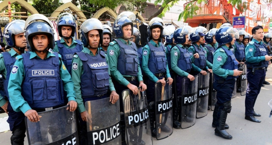 ঈদে পুলিশের ছুটি বাতিল, কঠোর অবস্থানে সরকার