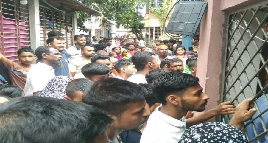 ভালুকায় দুই সন্তানসহ নারীর গলাকাটা মরদেহ উদ্ধার