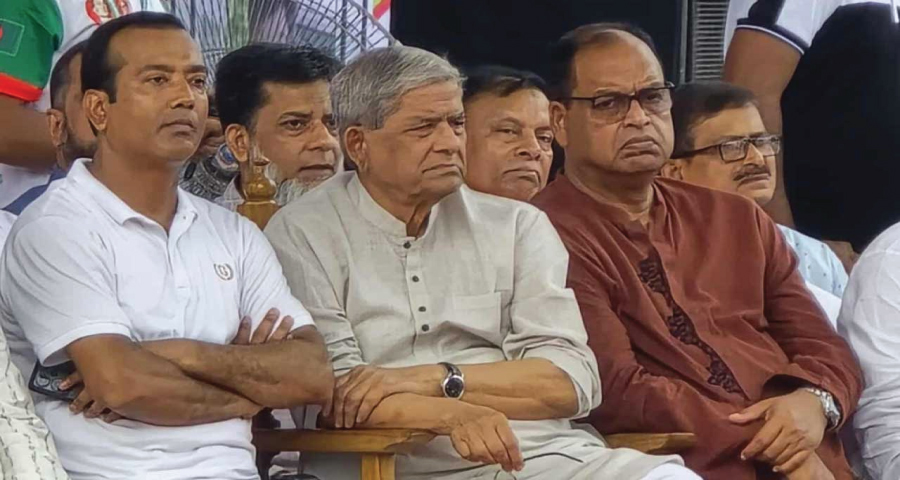 শেখ হাসিনাকে এই দেশে রাজনীতি করার সুযোগ দেবো না : মির্জা ফখরুল