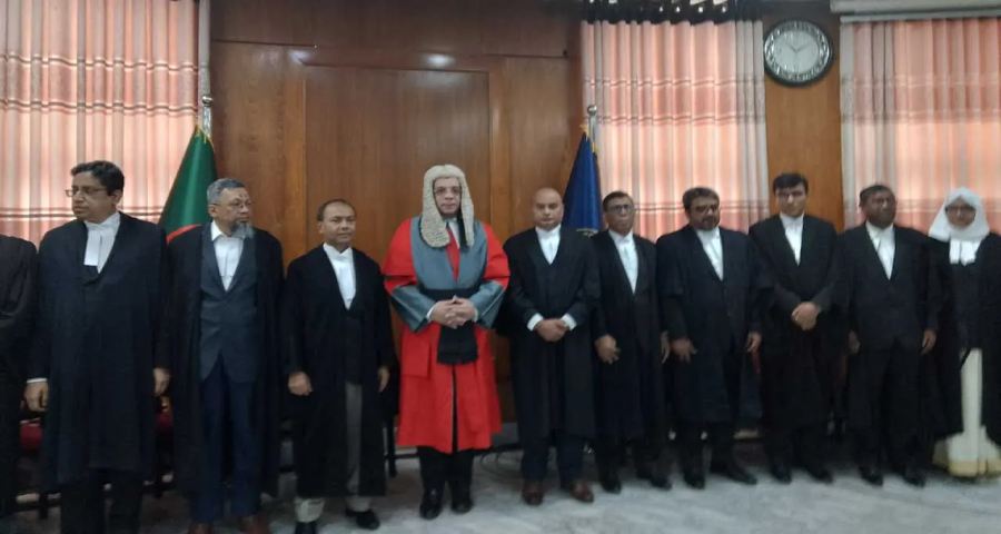 শপথ নিলেন হাইকোর্টের ২৫ বিচারপতি