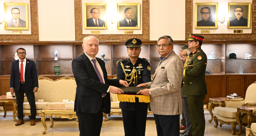 জার্মান রাষ্ট্রদূতের আনুষ্ঠানিক দায়িত্ব গ্রহণ