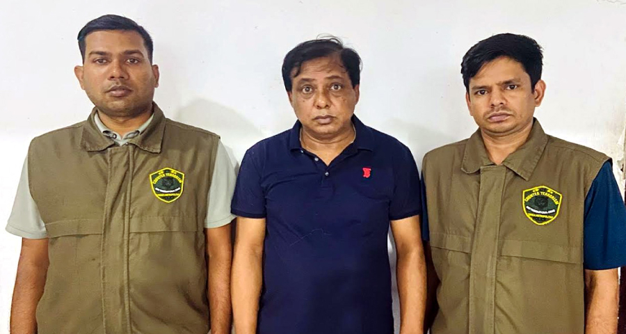 সাবেক এমপি তোফায়েল আহমেদের ভাতিজা স্বপন গ্রেপ্তার