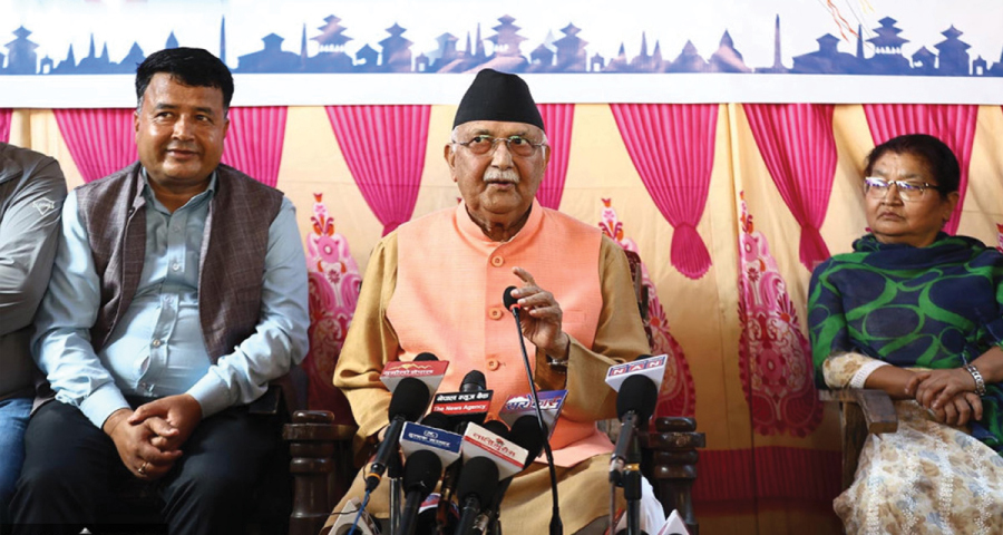 দেশ ছেড়ে পালাব না, সুশাসন ফিরিয়ে আনব, বললেন নেপালের ক্ষমতাচ্যুত প্রধানমন্ত্রী