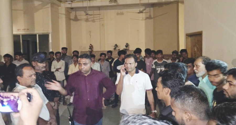 বন্ধুর পার্টিতে গিয়ে ছাত্রলীগ সন্দেহে আটক ৩৯ কিশোর