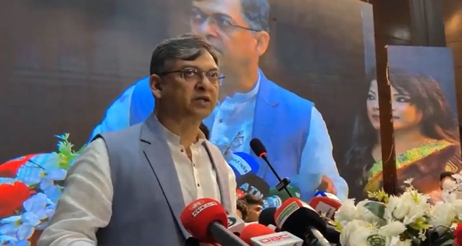 জাতির ওপর জবরদস্তি করা ঠিক নয় : সালাহউদ্দিন