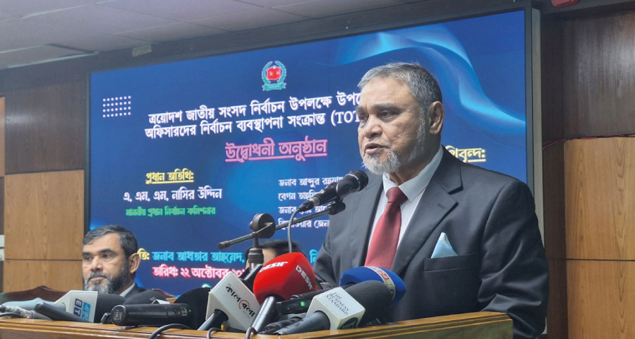 কোনো চাপের কাছে ইসি ‘নতি স্বীকার করবে না’: সিইসি