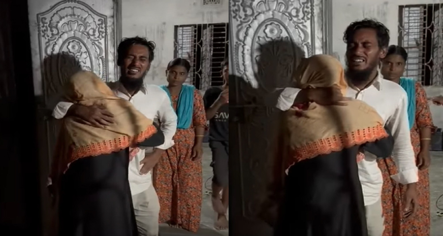 মাকে জড়িয়ে ধরে কাঁদছেন রিপন মিয়া
