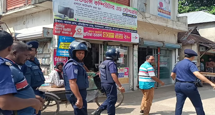 ফরিদপুরে ওসির অপসারণে মানববন্ধনের প্রস্তুতিকালে বিএনপির চার নেতা গ্রেপ্তার