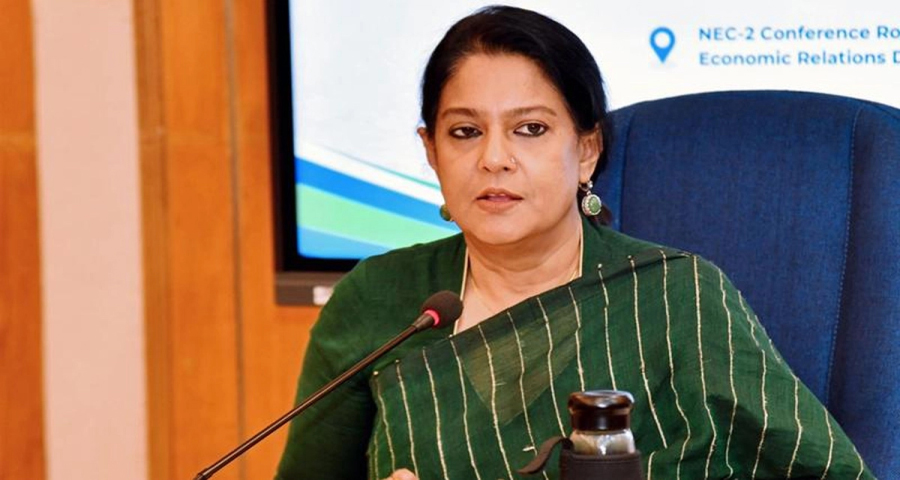 নাহিদকে পরিষ্কার করতে হবে, উপদেষ্টাদের মধ্যে কারা ‘সেফ এক্সিট’ চায় : রিজওয়ানা