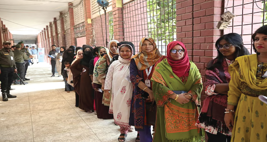 আগারগাঁওয়ে চলছে ‘মক ভোটিং’, ইসি বলছে, শেখার প্ল্যাটফর্ম