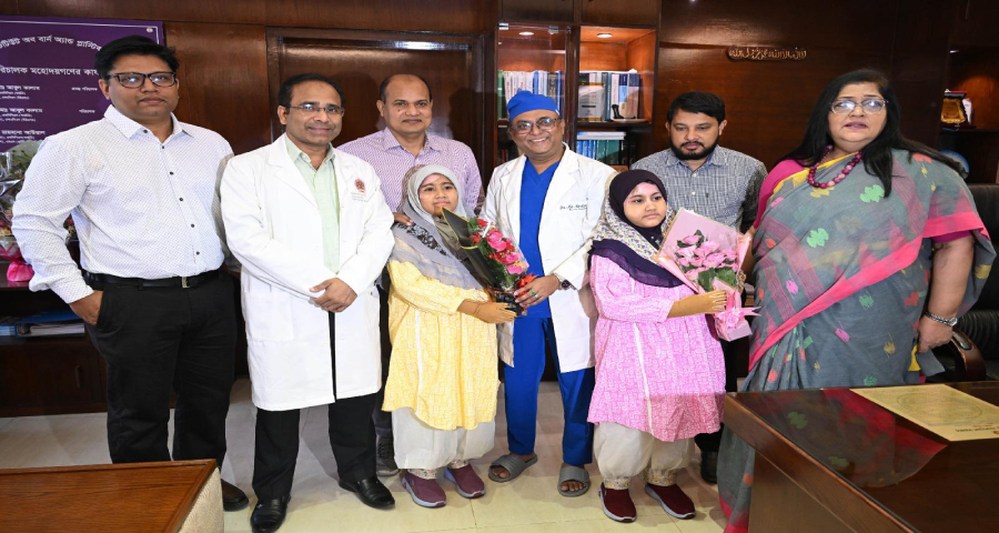 মাইলস্টোন ট্রাজেডি : ১১৪ দিন চিকিৎসা শেষে বাড়ি ফিরল আরও ২ শিক্ষার্থী