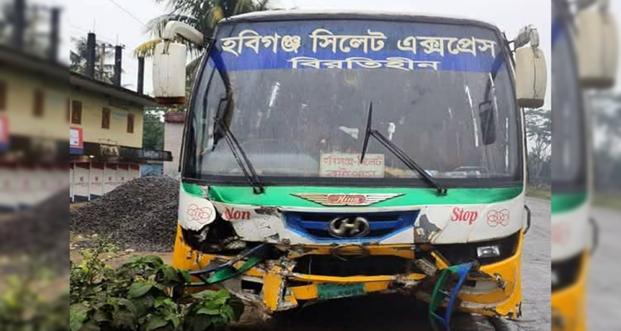 সিলেটে বাস-প্রাইভেটকার সংঘর্ষে বাবা-মেয়ে নিহত