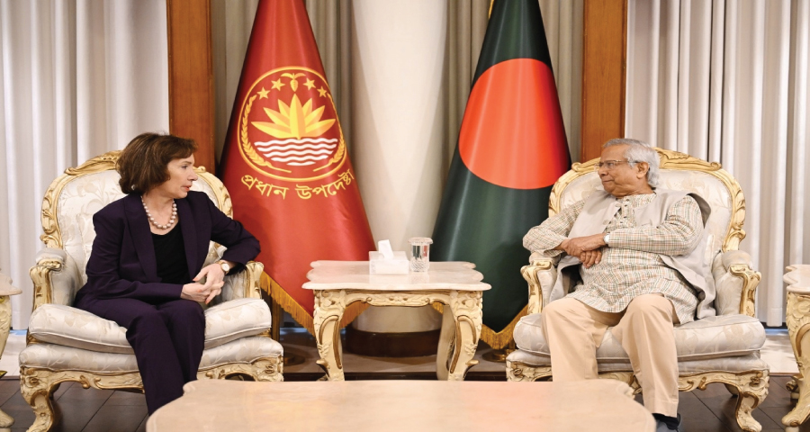 আসন্ন নির্বাচন আয়োজনে ‘আমরা পুরোপুরি প্রস্তুত’ : প্রধান উপদেষ্টা