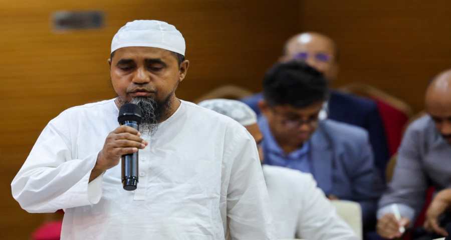 বেগম জিয়ার জানাজা পড়াবেন যিনি