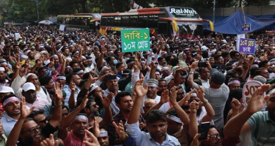 ৩ আইনে শাস্তি পাবেন আন্দোলনকারী শিক্ষকরা