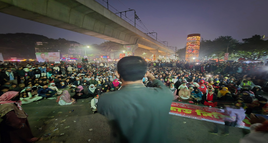 উপদেষ্টারা শাহবাগে না আসা পর্যন্ত অবস্থান ছাড়বে না ইনকিলাব মঞ্চ: জাবের