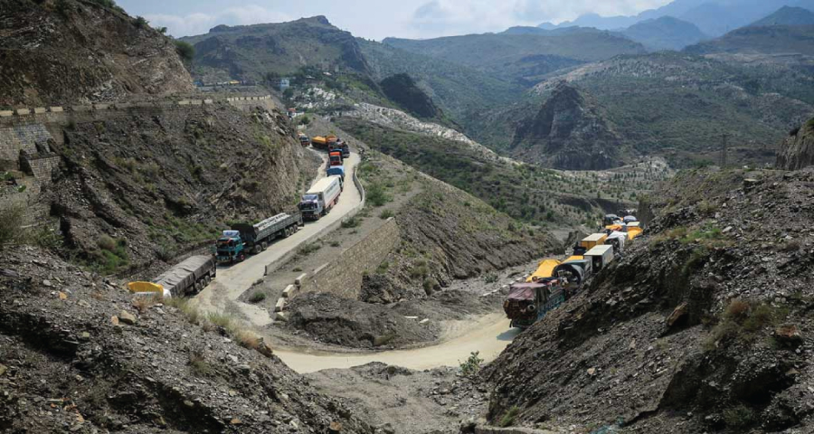 পাকিস্তান–আফগানিস্তান সীমান্তে তুমুল গোলাগুলি