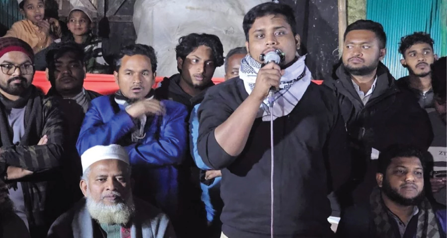 নিজেরই ব্যাংকের টাকা দেয়ার মুরোদ নাই আবার আসছে জনসেবা করতে: হাসনাত