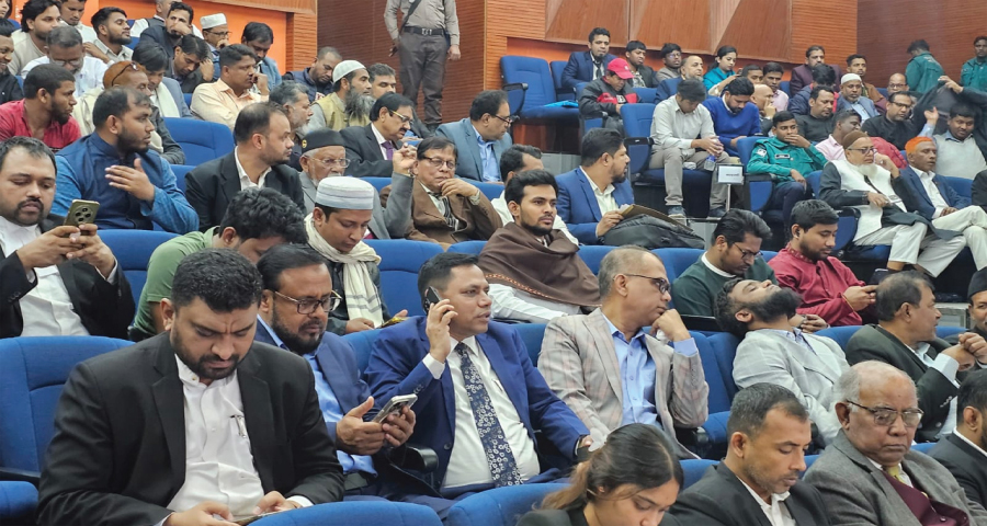 ইসির শুনানিতে হঠাৎ এনসিপির আসিফ মাহমুদ