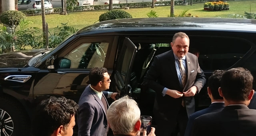 <span style='color:red;font-size:14px;'>প‌রিচয়পত্র পে‌শের প্রস্তু‌তি</span><br> পররাষ্ট্রস‌চিব-রাষ্ট্রাচার প্রধানের স‌ঙ্গে মা‌র্কিন রাষ্ট্রদূতের সাক্ষাৎ