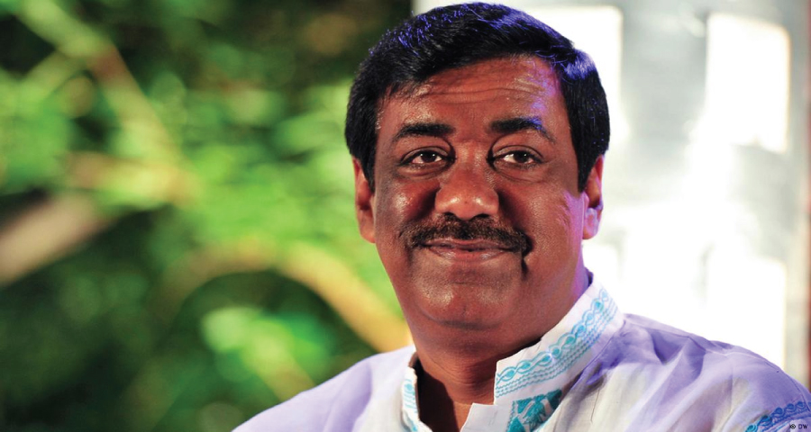 <span style='color:red;font-size:14px;'>আন্তর্জাতিক অপরাধ ট্রাইব্যুনাল</span><br> শামীম ওসমানসহ ১২ জনের বিরুদ্ধে গ্রেপ্তারি পরোয়ানা