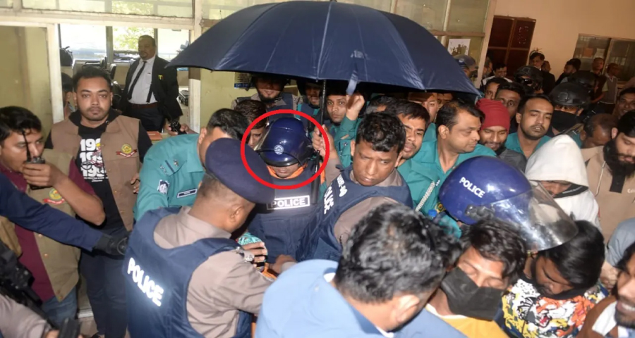 চিন্ময়ের মাথার ওপর ছাতা, আদালতে কৌতূহল