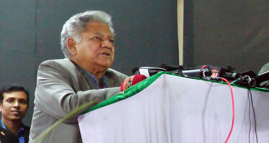 <span style='color:red;font-size:14px;'>ড. সাখাওয়াত হোসেন</span><br> ‘হ্যাঁ’ ভোটের বিপক্ষে যারা, তারা শহীদের রক্তের সঙ্গে বেইমানি করছে