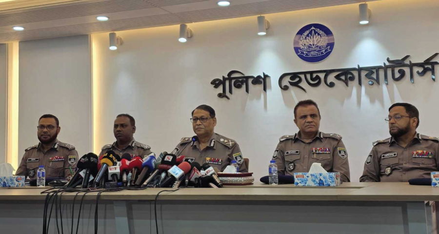 জাতীয় নির্বাচনে যেকোনো অস্ত্রই থ্রেট : আইজিপি