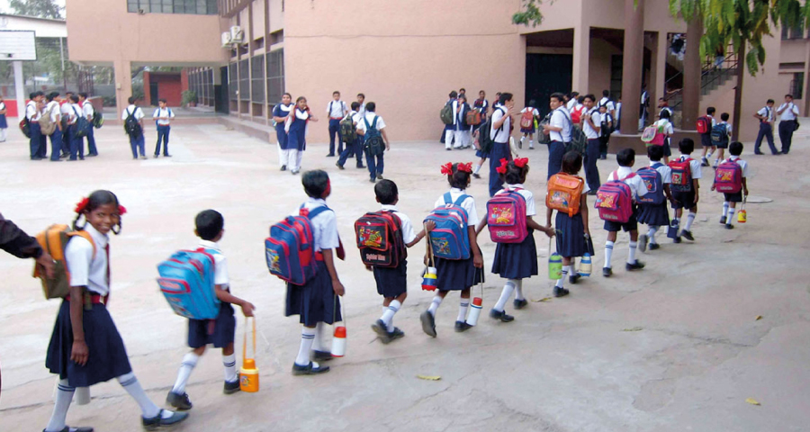 রমজান উপলক্ষ্যে স্কুল ছুটি বৃহস্পতিবার থেকে