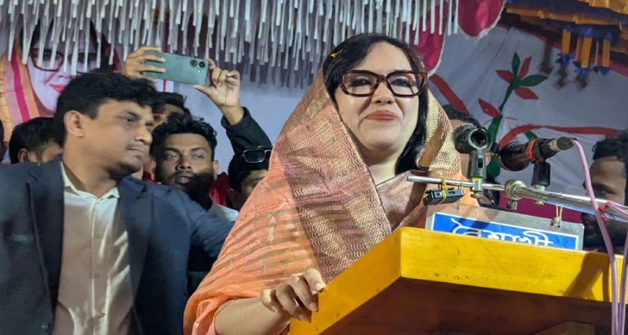 ৩০ ভাগ মানুষ মার্কা নয়, প্রার্থী দেখে ভোট দেবে : রুমিন ফারহানা