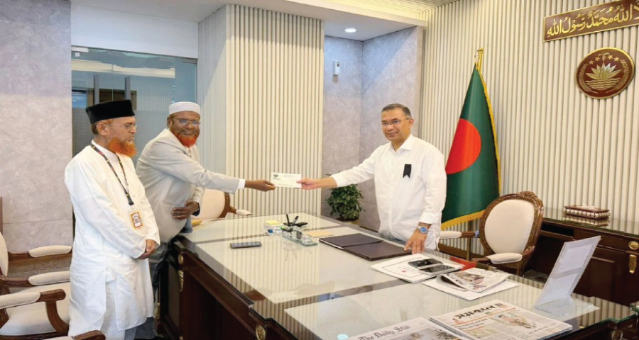 আজ জামায়াতের ইফতারে অংশ নেবেন প্রধানমন্ত্রী