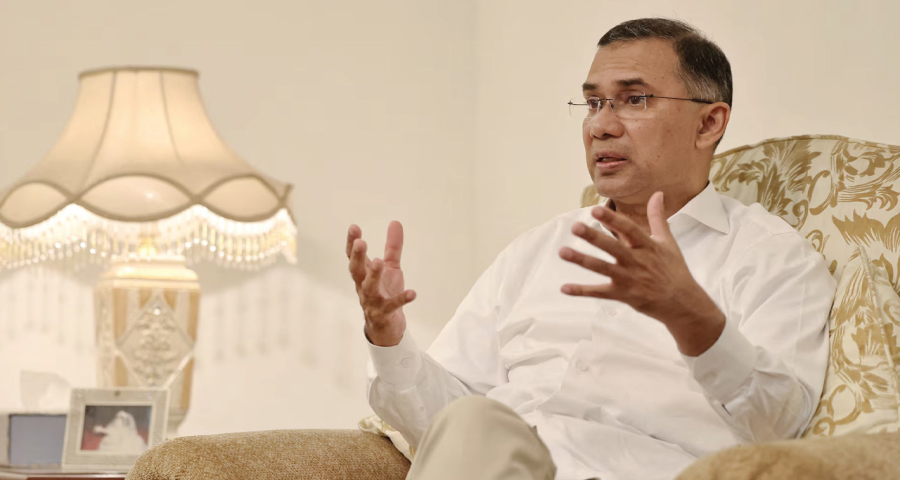 <span style='color:red;font-size:14px;'>বিএনপি নিজেই জিতবে বিশ্বাস তার</span><br> ঐক্য সরকার গঠনের প্রস্তাব প্রত্যাখ্যান তারেক রহমানের