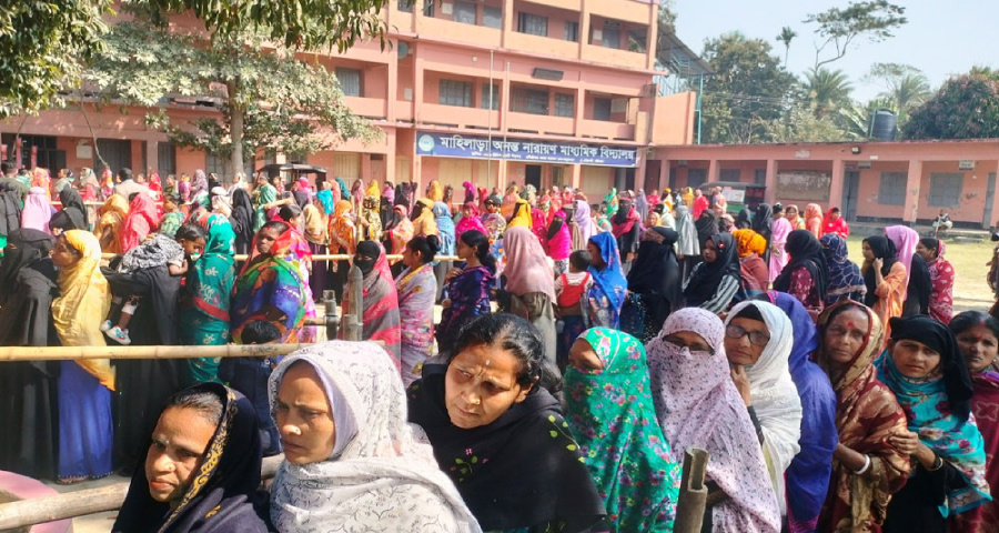 <span style='color:red;font-size:14px;'>ত্রয়োদশ সংসদ নির্বাচন</span><br> ভোটার উপস্থিতি ৬০.৬৯ শতাংশ : ইসি