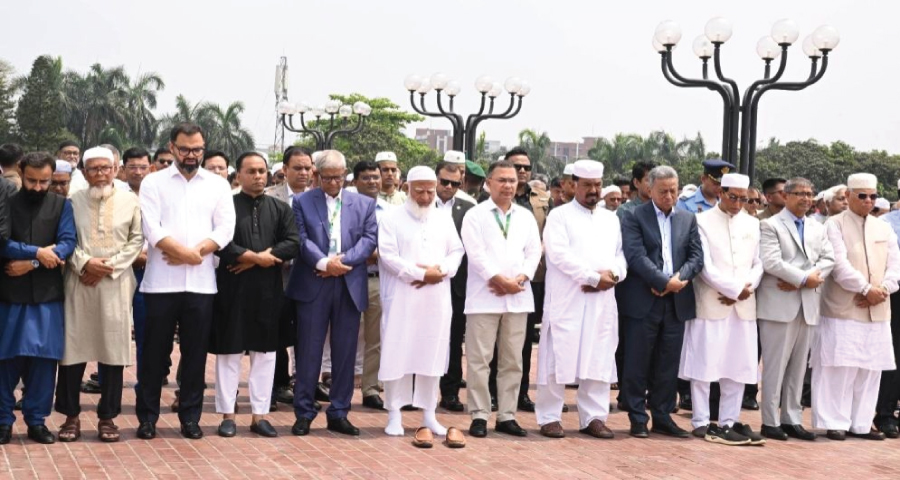 সংসদের দক্ষিণ প্লাজায় স্পিকারের স্ত্রী দিলারা হাফিজের জানাজা সম্পন্ন