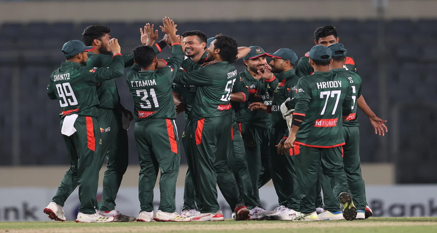 রোমাঞ্চকর লড়াইয়ে পাকিস্তানকে হারিয়ে সিরিজ জিতল বাংলাদেশ