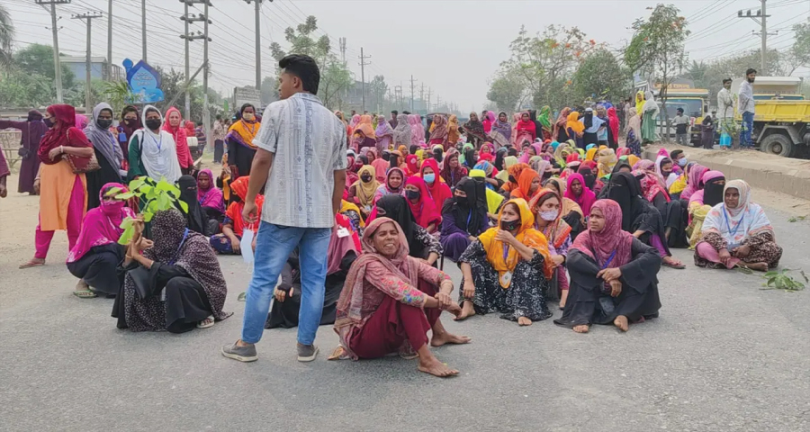 ঢাকা-ময়মনসিংহ মহাসড়ক অবরোধ