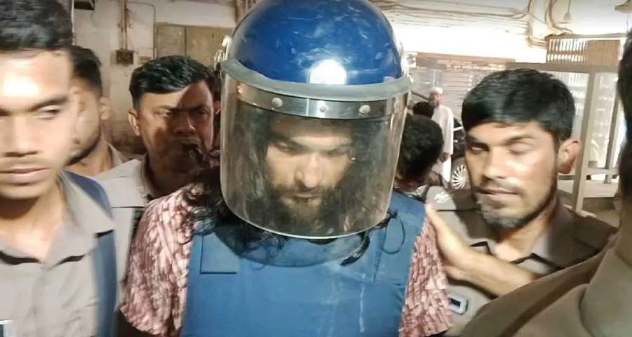 প্রতারণার মামলায় জামিন বাতিল : গায়ক নোবেল কারাগারে