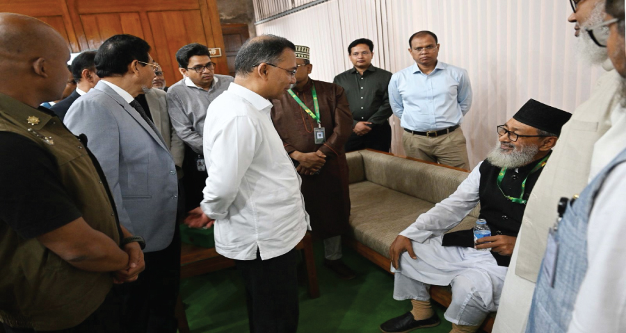সংসদে হঠাৎ অসুস্থ এমপি বাশার, লবিতে গিয়ে খোঁজ নিলেন প্রধানমন্ত্রী