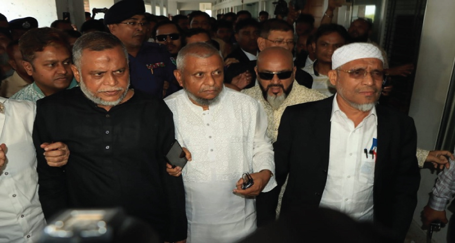 সিলেটের আদালতে হাজিরা দিলেন মন্ত্রী, হুইপ ও এমপি