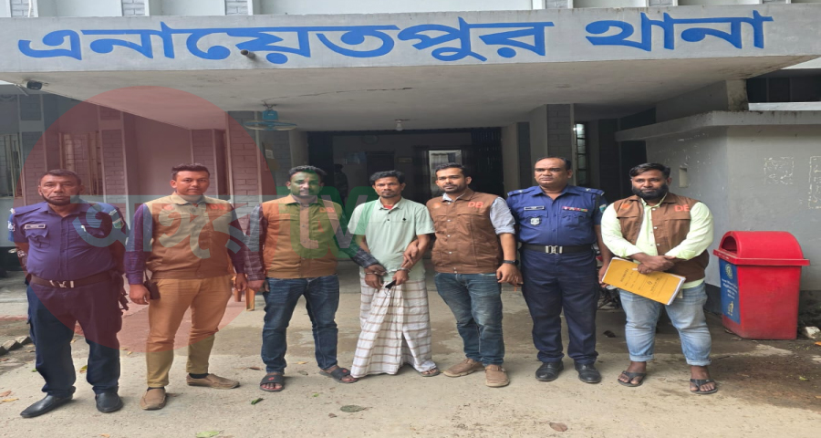 ময়মনসিংহে নারী শিক্ষার্থীদের উত্যক্তকারী গ্রেফতার, সিরাজগঞ্জে অভিযান