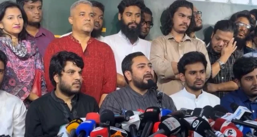 অপরাধীরা ছাড়া ছাত্রলীগ করলেও এনসিপিতে যোগ দেওয়া যাবে : নাহিদ