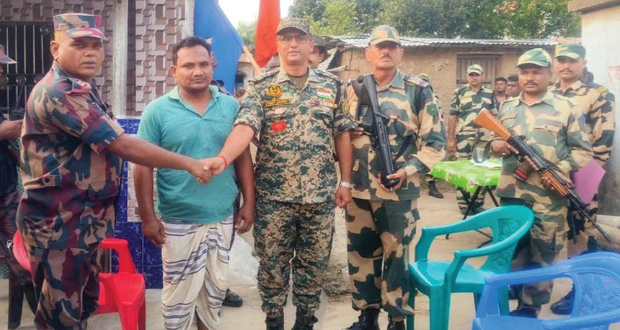 বিয়ের দাওয়াত দিতে ভারতে গিয়ে বিএসএফের হাতে আটক বাংলাদেশি