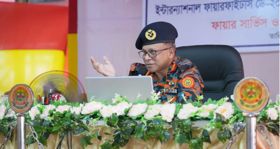 জবাবদিহিমূলক ও স্বচ্ছ প্রতিষ্ঠান গড়ার আহ্বান ফায়ার সার্ভিস ডিজির