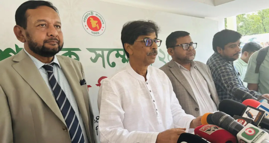 বৃষ্টিতে ক্ষতিগ্রস্ত কৃষকদের প্রাথমিক সহায়তা সাড়ে ৭ হাজার টাকা